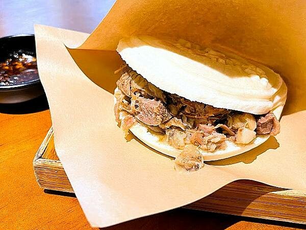 [台北小吃]文山區木柵站「江記水盆羊肉」超特別的地道陝西風味