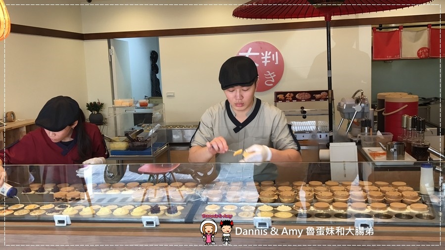  20170312《台中下午茶分享》大判燒=紅豆餅。推薦好好吃的鹹蛋黃芋頭口味｜台中網路爆排隊美食（影片） (33).JPG