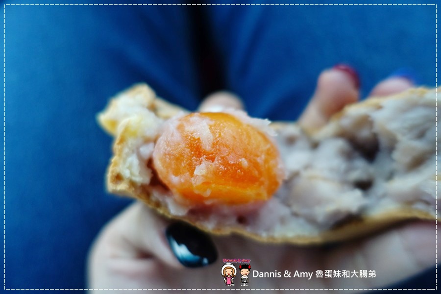  20170312《台中下午茶分享》大判燒=紅豆餅。推薦好好吃的鹹蛋黃芋頭口味｜台中網路爆排隊美食（影片） (31).jpg