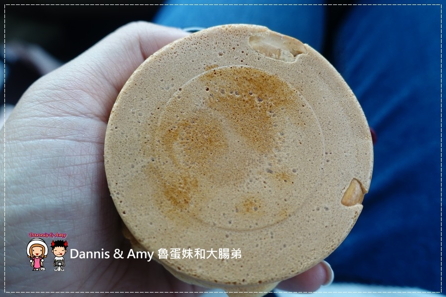  20170312《台中下午茶分享》大判燒=紅豆餅。推薦好好吃的鹹蛋黃芋頭口味｜台中網路爆排隊美食（影片） (26).jpg