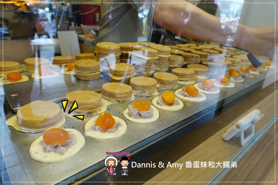  20170312《台中下午茶分享》大判燒=紅豆餅。推薦好好吃的鹹蛋黃芋頭口味｜台中網路爆排隊美食（影片） (19).jpg