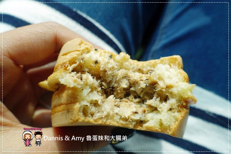  20170312《台中下午茶分享》大判燒=紅豆餅。推薦好好吃的鹹蛋黃芋頭口味｜台中網路爆排隊美食（影片） (30).jpg