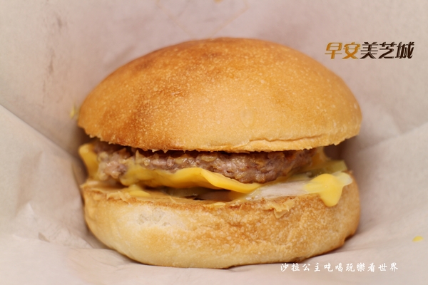 早安美芝城(北市活力汀州店)：台北早餐連鎖加盟店『早安美芝城(北市活力汀州店)』牛肉漢堡新上市