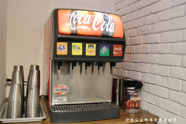 XO shabu shabu：永和火鍋/涮涮鍋『XO shabu shabu』工業風設計/私房XO醬/精選草蝦鍋