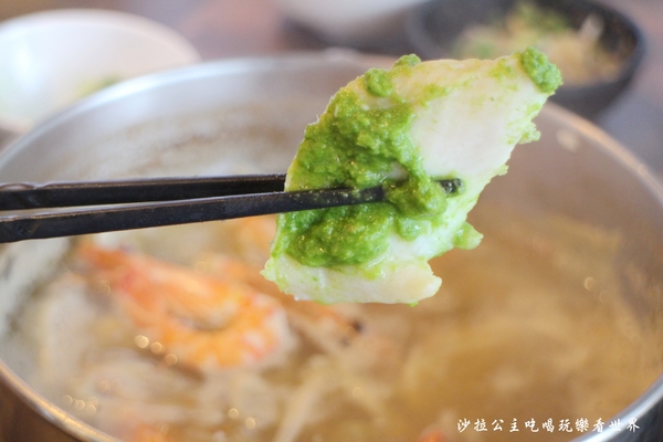 XO shabu shabu：永和火鍋/涮涮鍋『XO shabu shabu』工業風設計/私房XO醬/精選草蝦鍋