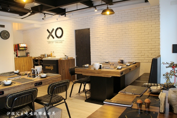 XO shabu shabu：永和火鍋/涮涮鍋『XO shabu shabu』工業風設計/私房XO醬/精選草蝦鍋
