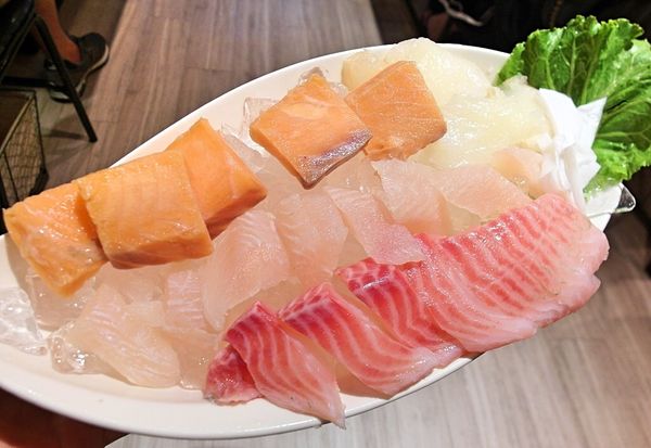 XO shabu shabu:❤️美食❤️【新北。永和】XO shabu shabu ★頂級安格斯肋眼牛肉/手掌大鮮紅肉片/愛評體驗團