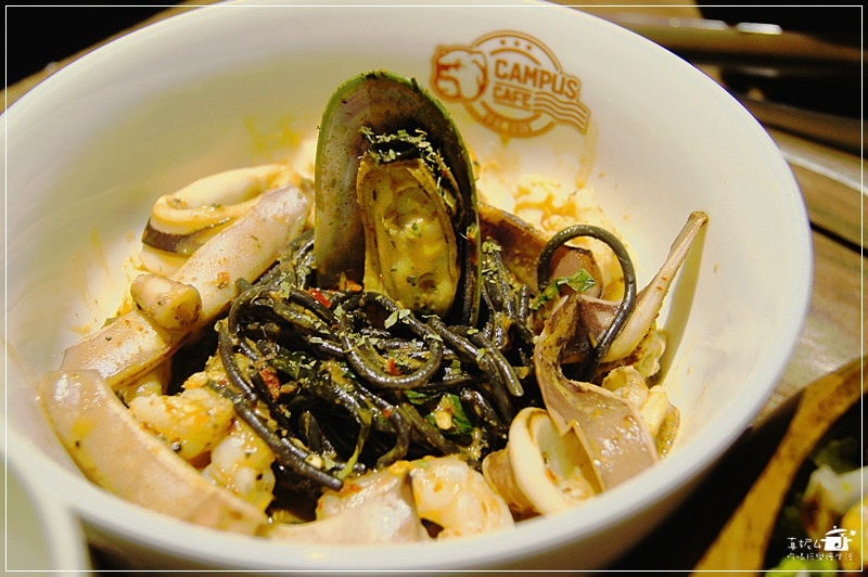 Campus Cafe 信義店