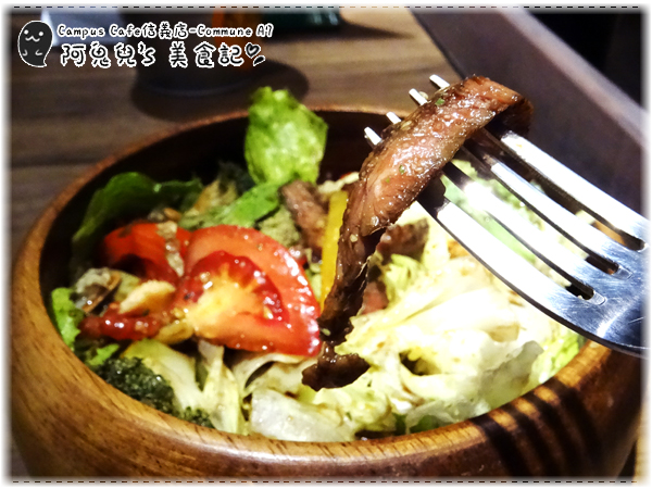 ∥台北信義∥Campus Cafe / 信義店- Commune A7(體驗團)．貨櫃屋市集內的美式餐館，夜晚用餐燈光美氣氛佳＊台北101/世貿