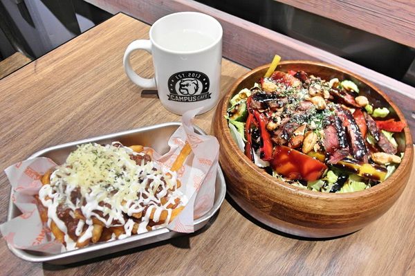 Campus Cafe(信義店- Commune A7):❤️美食❤️【台北。信義】Campus Cafe / 信義店- Commune A7★美式風格餐廳/絢麗夜景/愛評體驗團