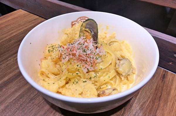 Campus Cafe(信義店- Commune A7):❤️美食❤️【台北。信義】Campus Cafe / 信義店- Commune A7★美式風格餐廳/絢麗夜景/愛評體驗團