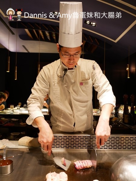 《竹北約會餐廳推薦》夏慕尼鐵板燒秋冬新菜色分享。夢幻和牛料理。火焰熔岩起司牛排~網路票選最適合約會餐廳。聖誕節跨年夜來這就對了︱(影片) 《竹北約會餐廳推薦》夏慕尼鐵板燒秋冬新菜色分享。夢幻和牛料理。火焰熔岩起司牛排~網路票選最適合約會餐廳。聖誕節跨年夜來這就對了︱(影片)