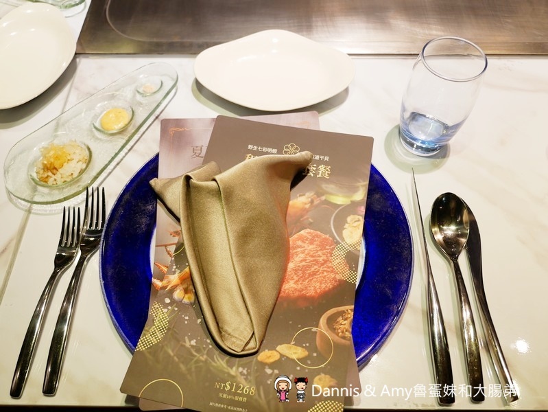 《竹北約會餐廳推薦》夏慕尼鐵板燒秋冬新菜色分享。夢幻和牛料理。火焰熔岩起司牛排~網路票選最適合約會餐廳。聖誕節跨年夜來這就對了︱(影片) 《竹北約會餐廳推薦》夏慕尼鐵板燒秋冬新菜色分享。夢幻和牛料理。火焰熔岩起司牛排~網路票選最適合約會餐廳。聖誕節跨年夜來這就對了︱(影片)