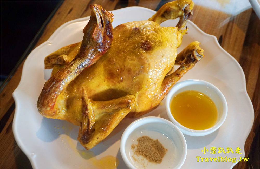 台中美食》大坑必吃甕缸烤雞:天下奇雞,宛如置身於高格調的檜木博物館!灶烤黃金雞酥脆多汁,價格平價又美味,近蝴蝶橋、新都生態公園 - 小潔趴趴走(台灣旅遊)
