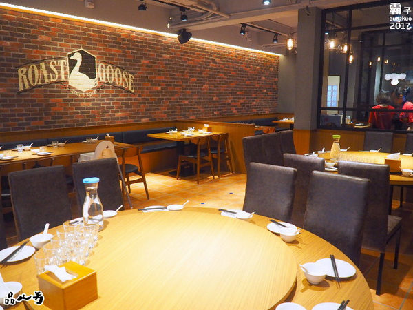 品八方燒鵝手作料理：品八方燒鵝，明爐燒鵝，肉汁香甜帶著炭香