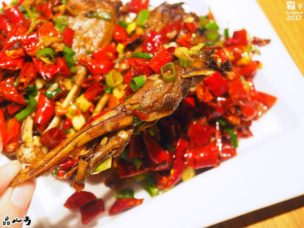 品八方燒鵝手作料理：品八方燒鵝，明爐燒鵝，肉汁香甜帶著炭香