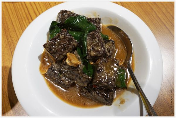 品八方-黑麻油鵝米血-1.JPG 品八方-黑麻油鵝米血-1.JPG