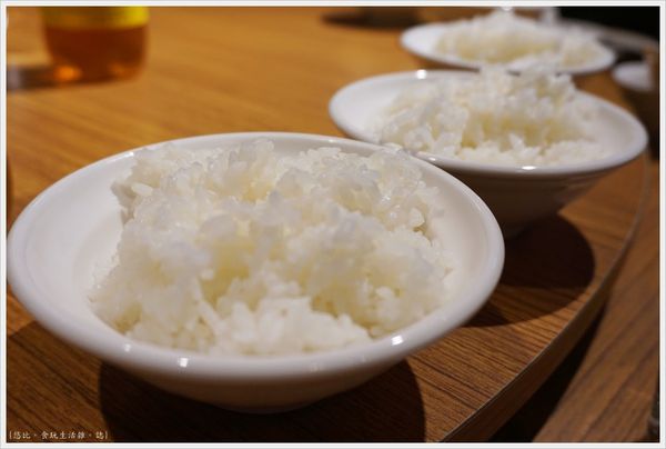 品八方-白飯.JPG 品八方-白飯.JPG