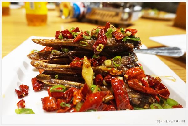 品八方-干鍋鵝下巴-2.JPG 品八方-干鍋鵝下巴-2.JPG