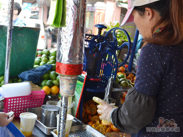 迪化街金桔檸檬汁06-忙碌的老闆娘