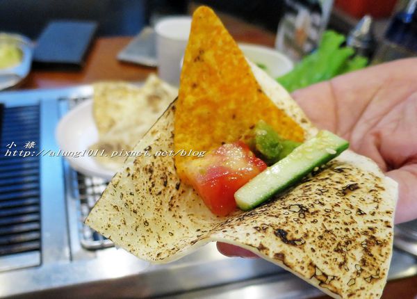 VEGE TEJI YA 菜豚屋(高雄店)：韓國的傳統美味、日式的創意吃法!! VEGE TEJI YA 菜豚屋 / 高雄店 / 愛評體驗團