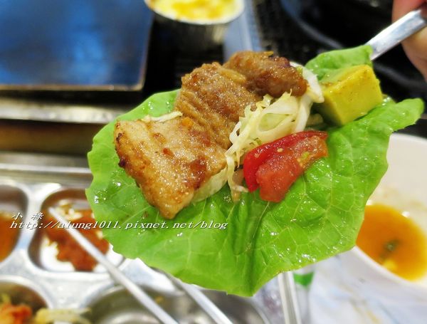 VEGE TEJI YA 菜豚屋(高雄店)：韓國的傳統美味、日式的創意吃法!! VEGE TEJI YA 菜豚屋 / 高雄店 / 愛評體驗團