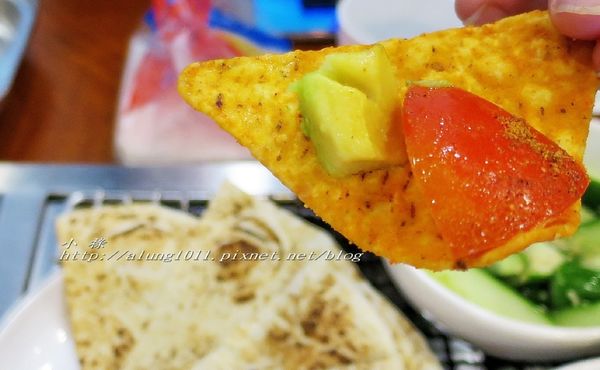 VEGE TEJI YA 菜豚屋(高雄店)：韓國的傳統美味、日式的創意吃法!! VEGE TEJI YA 菜豚屋 / 高雄店 / 愛評體驗團