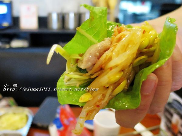 VEGE TEJI YA 菜豚屋(高雄店)：韓國的傳統美味、日式的創意吃法!! VEGE TEJI YA 菜豚屋 / 高雄店 / 愛評體驗團