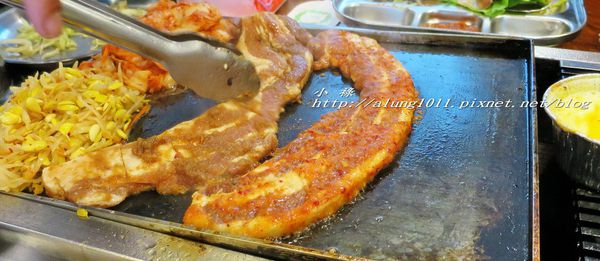 VEGE TEJI YA 菜豚屋(高雄店)：韓國的傳統美味、日式的創意吃法!! VEGE TEJI YA 菜豚屋 / 高雄店 / 愛評體驗團