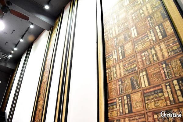 【新北。美食】 新莊 / Tres Belle 翠詩貝拉咖啡,內餡藏不住的青醬雞肉帕里尼,早午餐 / 義大利麵 / 燉飯 / 咖啡 / 下午茶,免費Wifi,提供插座,無限時用餐,友善寵物,近新莊高中