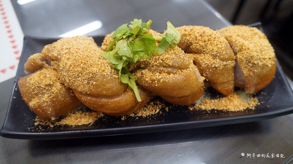 第一香焿的專賣店(頭份中正店):【苗栗頭份】平價美食、焿類選擇多,小菜更是多達22種選擇,還有附設停車場:第一香焿的專賣店