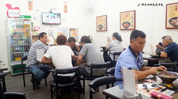 第一香焿的專賣店(頭份中正店):【苗栗頭份】平價美食、焿類選擇多,小菜更是多達22種選擇,還有附設停車場:第一香焿的專賣店