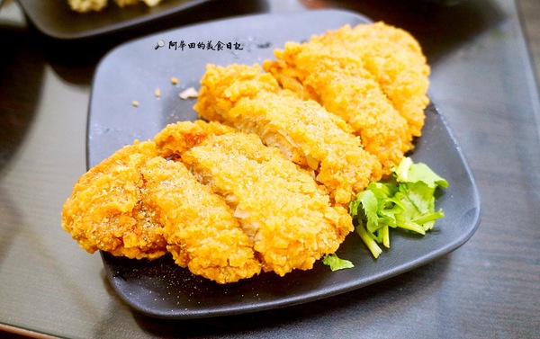 第一香焿的專賣店(頭份中正店):【苗栗頭份】平價美食、焿類選擇多,小菜更是多達22種選擇,還有附設停車場:第一香焿的專賣店