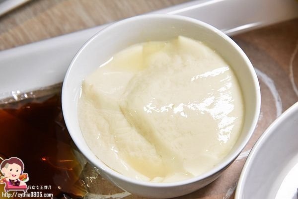 桃園區美食-家咖哩桃園店-主餐多了新選擇，咖哩壽喜燒有驚艷，吃巧吃飽都兼顧 (邀約) @民宿女王芽月-美食.旅遊.全台趴趴走