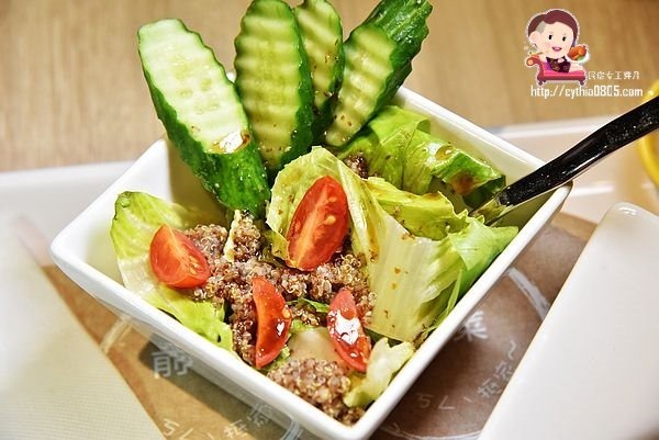 桃園區美食-家咖哩桃園店-主餐多了新選擇，咖哩壽喜燒有驚艷，吃巧吃飽都兼顧 (邀約) @民宿女王芽月-美食.旅遊.全台趴趴走