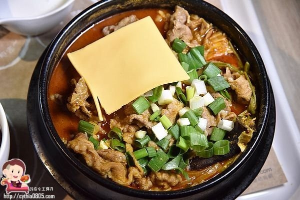 桃園區美食-家咖哩桃園店-主餐多了新選擇，咖哩壽喜燒有驚艷，吃巧吃飽都兼顧 (邀約) @民宿女王芽月-美食.旅遊.全台趴趴走