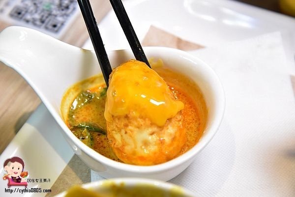 桃園區美食-家咖哩桃園店-主餐多了新選擇，咖哩壽喜燒有驚艷，吃巧吃飽都兼顧 (邀約) @民宿女王芽月-美食.旅遊.全台趴趴走