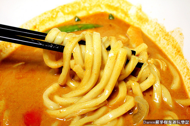 『桃園美食推薦』家咖哩(桃園ATT筷食尚店)★花蓮第一人氣咖哩免費加飯和咖哩醬吃到飽/台灣小農無毒食材南洋咖哩/桃園站前商圈美食推薦