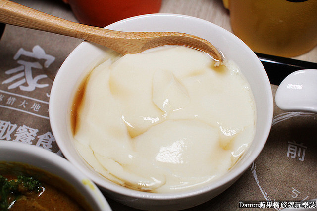 『桃園美食推薦』家咖哩(桃園ATT筷食尚店)★花蓮第一人氣咖哩免費加飯和咖哩醬吃到飽/台灣小農無毒食材南洋咖哩/桃園站前商圈美食推薦