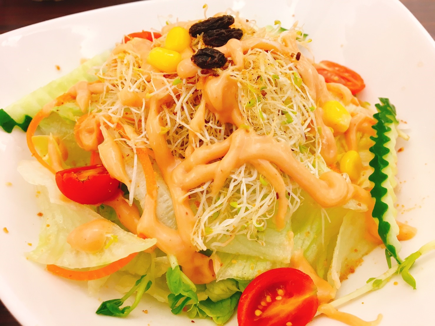 【台中】益民興大附中附近 CP值超高牛排 除了濃湯飲料不夠看 還有爆米花冰沙任你吃