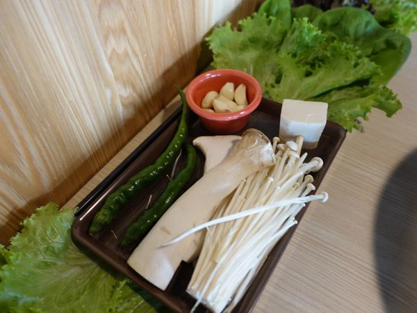 【桃園韓式】八色烤肉-最正宗「八色烤肉」來桃園,8種烤五花滿足你吃肉的慾望.韓式烤肉/韓國烤肉/桃園二號店/火車站美食/桃園美食/桃園韓式