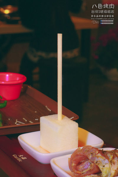 八色烤肉台灣2號旗艦店【桃園美食】|桃園市桃園區站前韓國烤肉餐廳；來自韓國東大門品牌有桌邊服務，桃園站前正式插旗。