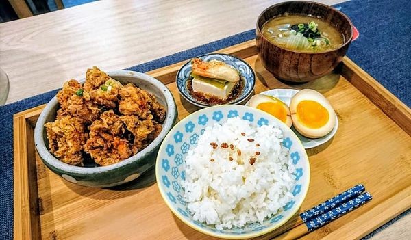 41450614_2048747638490248_7669200406689349632_n