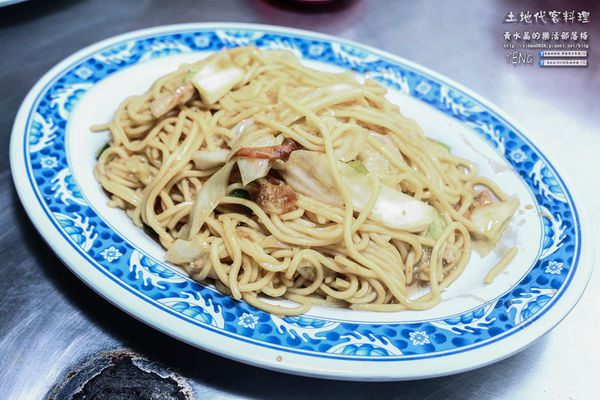 土地代客料理【新北美食】|新北市萬里區龜吼漁港海鮮餐廳；漁夫市集買漁獲可代客料理烹煮食材，四季皆有新鮮萬里蟹享用。