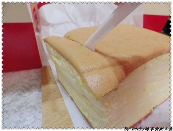 <捷運芝山站>台北士林/早餐下午茶點心/胖貢貢/古早味蛋糕/細緻綿密/ 芝山捷運站