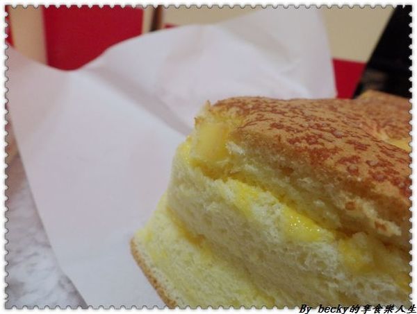 <捷運芝山站>台北士林/早餐下午茶點心/胖貢貢/古早味蛋糕/細緻綿密/ 芝山捷運站