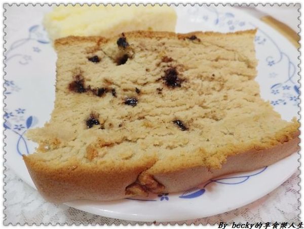 <捷運芝山站>台北士林/早餐下午茶點心/胖貢貢/古早味蛋糕/細緻綿密/ 芝山捷運站