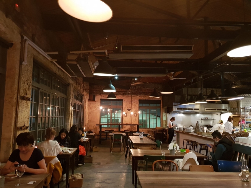 245534.jpg - 【屏東.墾丁】波波廚房。優雅的80年老屋。義式料理微醺之夜。推小羊肋+蘋果派