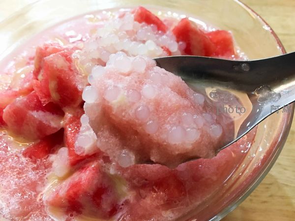 【桃園小吃】豆花舖-豆花原來可以醬子吃!西瓜豆花是夏天消暑聖品.桃園豆花/水果豆花/桃園冰品/桃園甜品/中正藝文特區美食/桃園美食/在地人推薦必吃 【桃園小吃】豆花舖-豆花原來可以醬子吃!西瓜豆花是夏天消暑聖品.桃園豆花/水果豆花/桃園冰品/桃園甜品/中正藝文特區美食/桃園美食/在地人推薦必吃