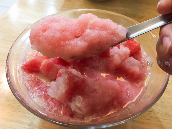 【桃園小吃】豆花舖-豆花原來可以醬子吃!西瓜豆花是夏天消暑聖品.桃園豆花/水果豆花/桃園冰品/桃園甜品/中正藝文特區美食/桃園美食/在地人推薦必吃 【桃園小吃】豆花舖-豆花原來可以醬子吃!西瓜豆花是夏天消暑聖品.桃園豆花/水果豆花/桃園冰品/桃園甜品/中正藝文特區美食/桃園美食/在地人推薦必吃